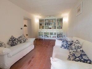 TV, fireplace - Vacation home Olivo by Interhome (Grosseto)