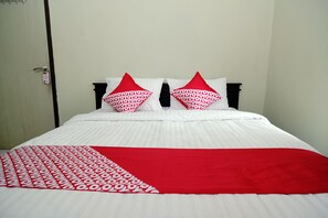 Free WiFi, bed sheets