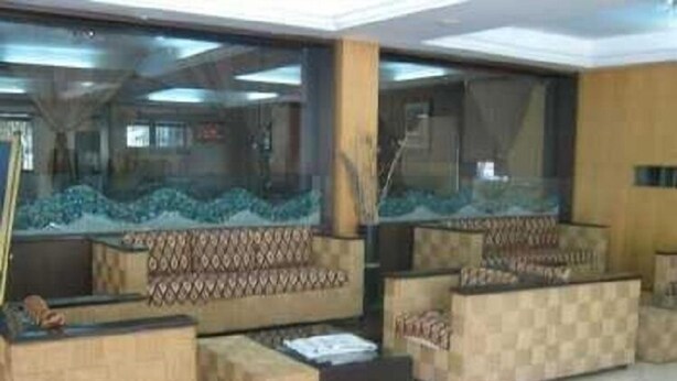 Reception - Iroomz Bilwa Residency (Hospet)