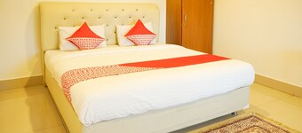 OYO 733 Mina Homestay