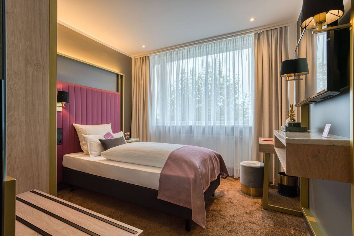 Superior Single Room