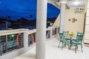Terrasse/gårdhave