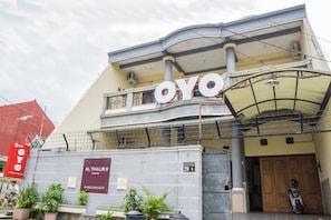 Exterior -  Al Thalib 8 Syariah (Malang)