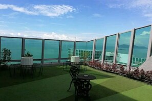 Exterior - JK Maritime Luxury Suite (George Town)