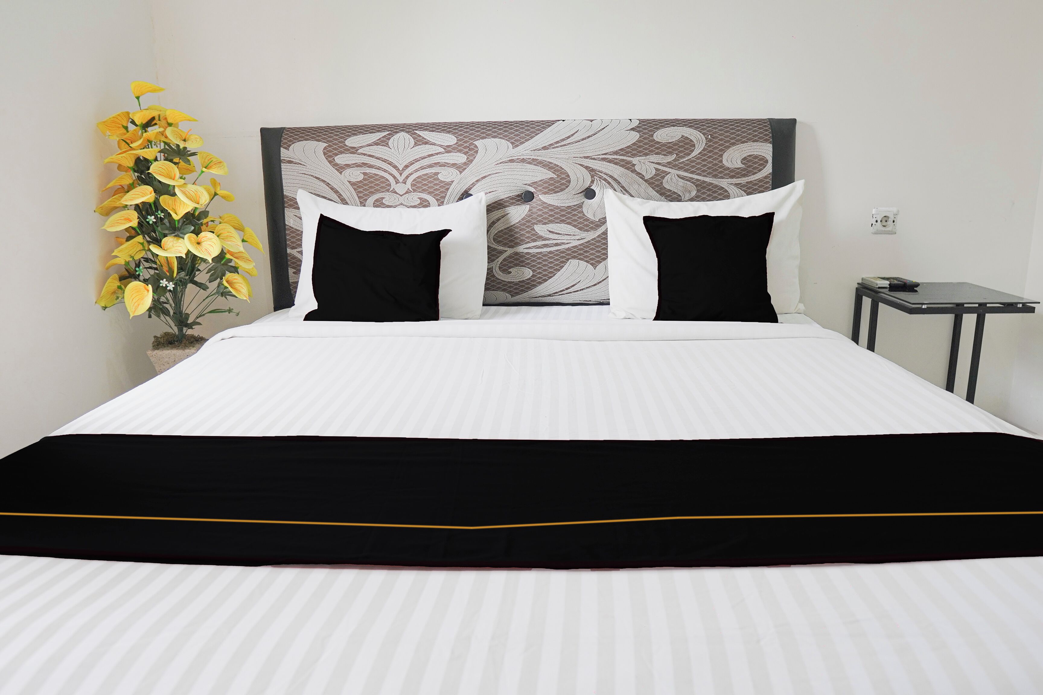 Deluxe Double Room, 1 Double Bed | Desk, free WiFi, bed sheets