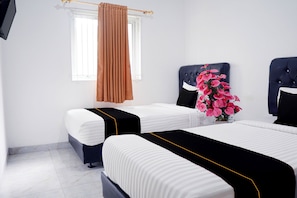 Standard Double Room, 1 Double Bed - Hotel O near Transmart Padang formerly Sulaiman Residence (Padang)