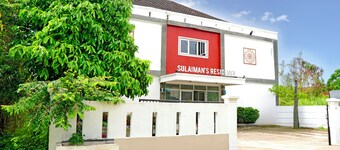 Hotel O near Transmart Padang formerly Sulaiman Residence