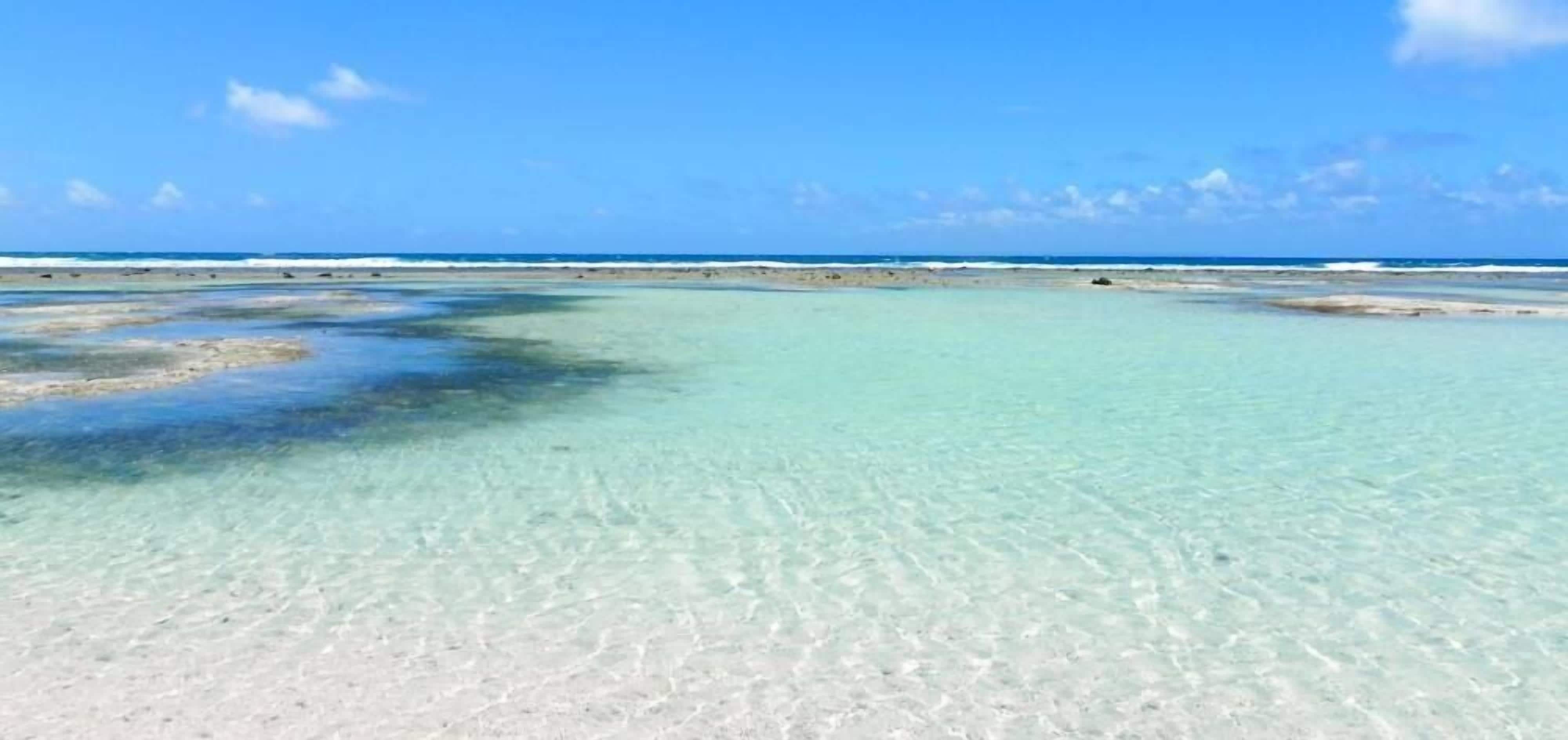 Beach nearby, sun-loungers