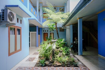 Hotel O Guest House Amalia Malang