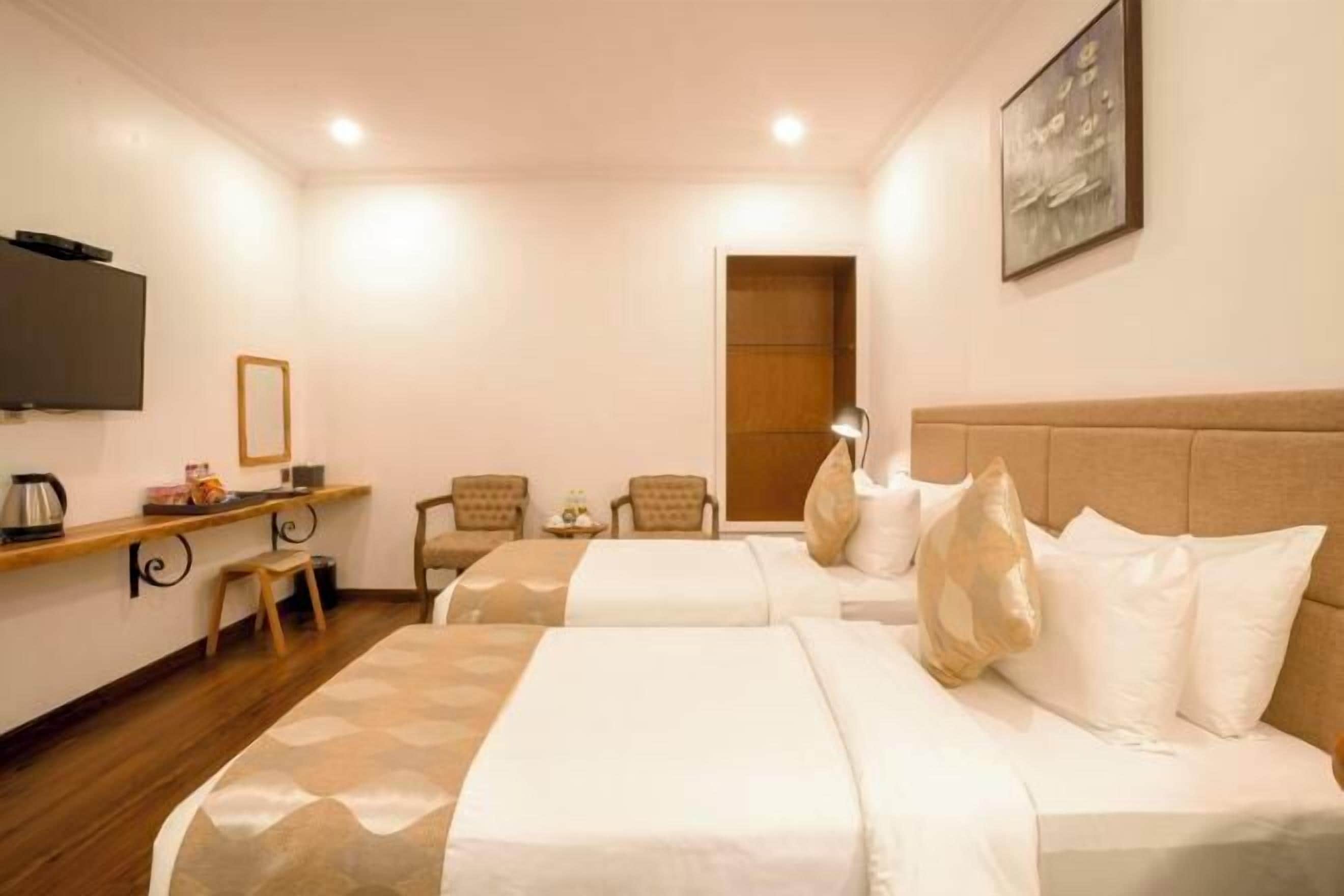 มินิบาร์, ตู้นิรภัยในห้องพัก, ผ้าม่านกันแสง, Wi-Fi ฟรี