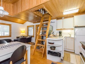 ثلاجة، ميكروويف، غسالة أطباق، مستلزمات طهي/أطباق/أوعية