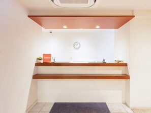 Reception - Tabist Hotel New Washington Shibuya (Tokyo)