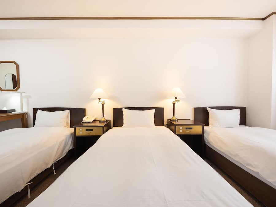 Free WiFi, bed sheets