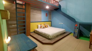 Family Quadruple Room | Desk, soundproofing, free WiFi, bed sheets - Mei Shiou BB (Dongshan)