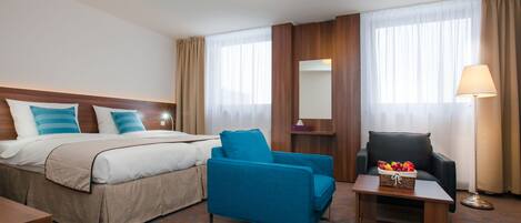 Kamar Double Eksklusif | 1 kamar tidur, minibar, brankas, dan meja kerja