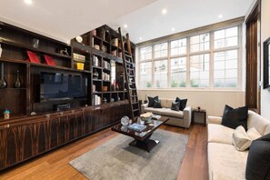 Smart TV, escritórios