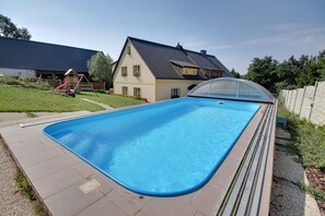 Indoor pool, outdoor pool, open open 24 hours a day, pool umbrellas - Guest House Pod Hajkem (Horni Branna)