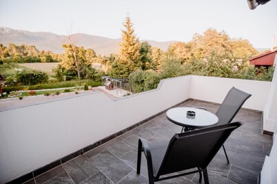 House Karakas