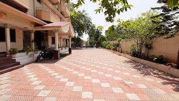 Free self-parking