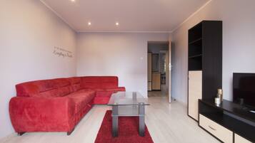 Soundproofing, iron/ironing board, free WiFi, bed sheets