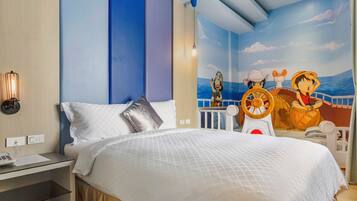 Triple room with balcony | Blackout drapes, free WiFi, bed sheets