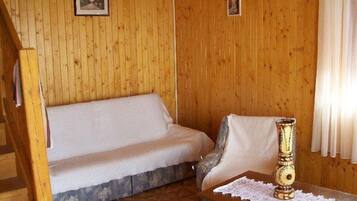 Apartamento, vistas al jardín | Tabla de planchar con plancha, cunas gratuitas, wifi gratis