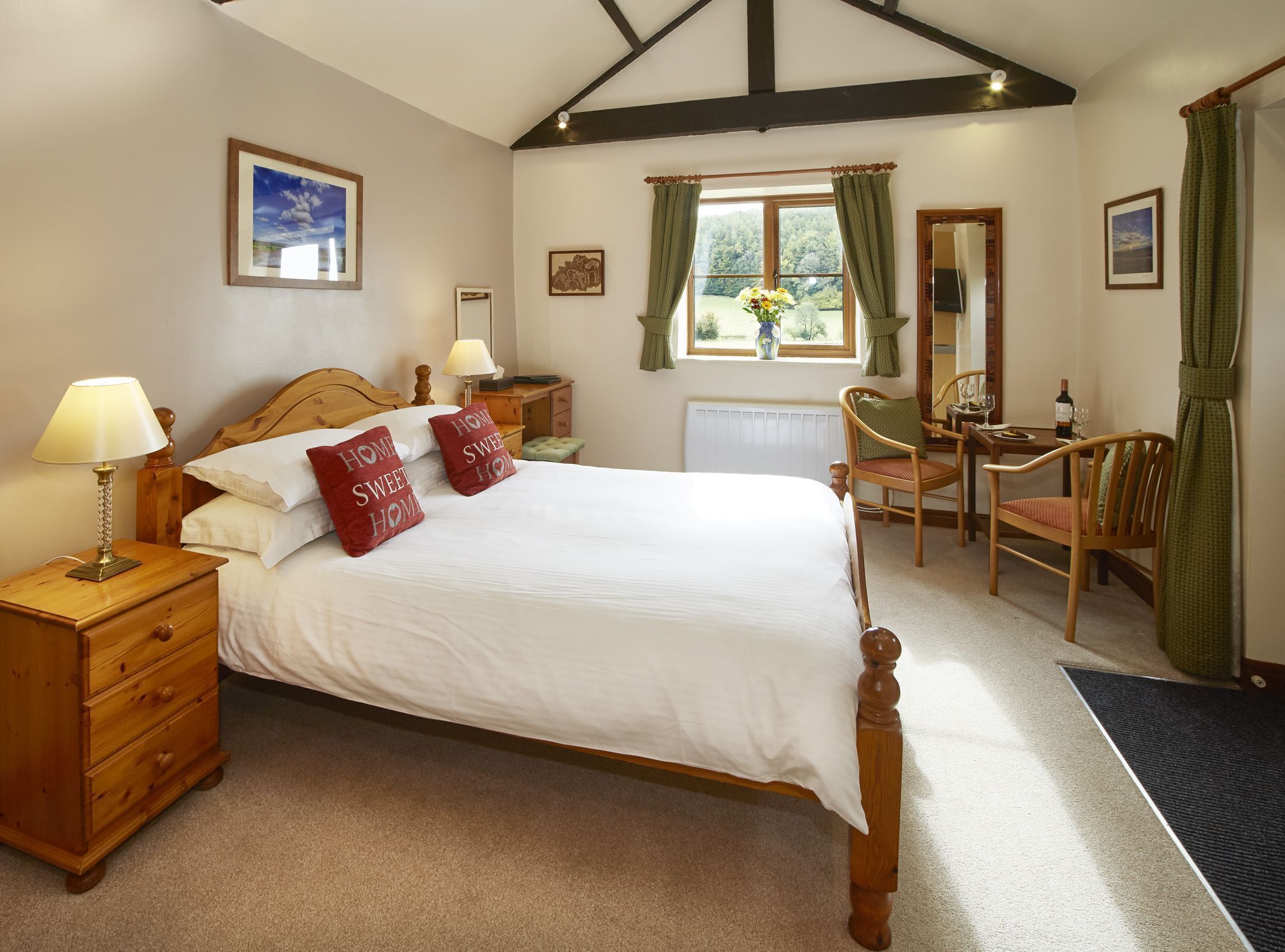 Gowland Studio Room | Individually decorated, individually furnished, desk, laptop workspace