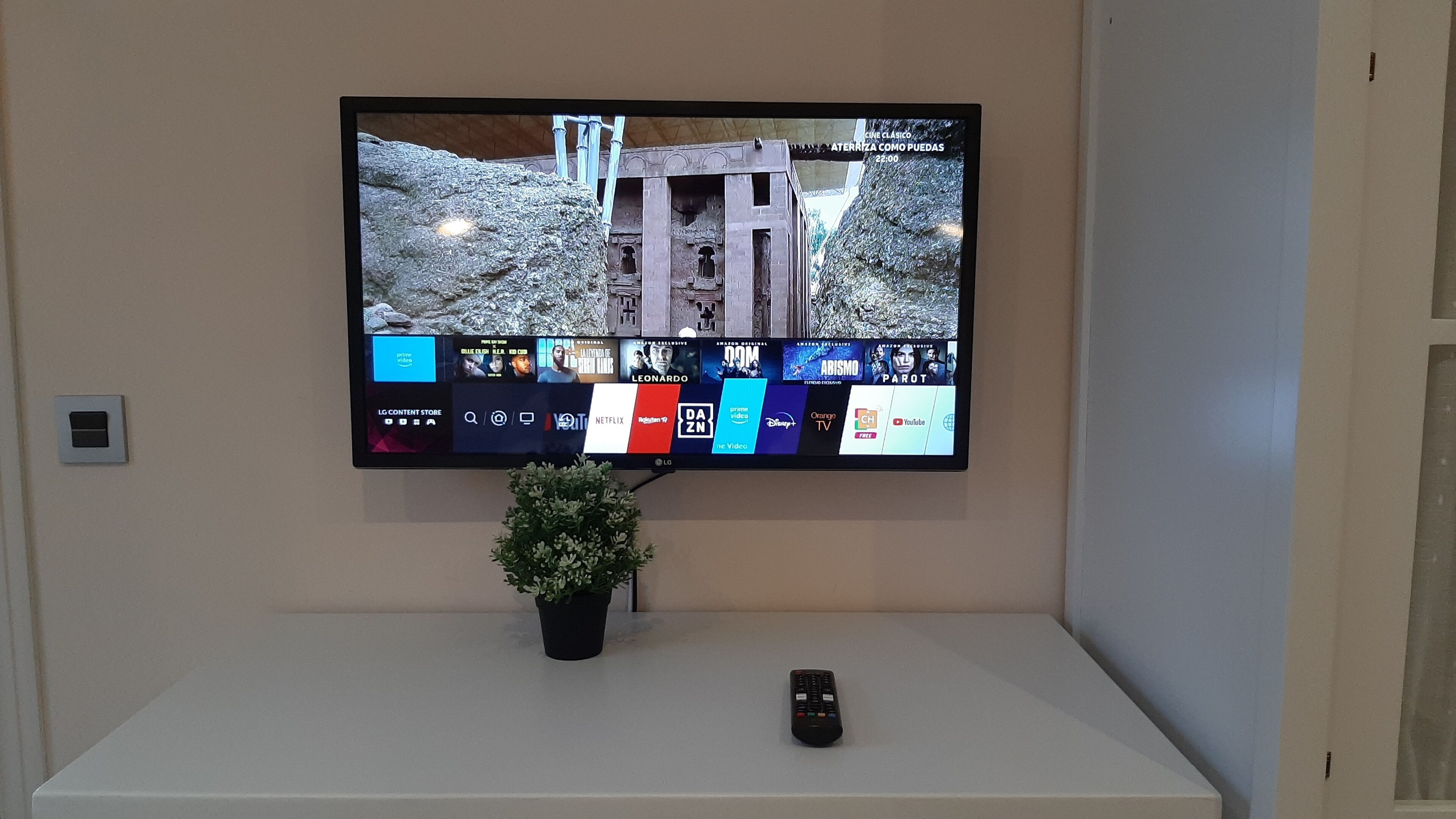 superior double room, 1 double bed, terrace | free wifi, bed sheets