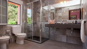 Gratis toiletartikelen, handdoeken