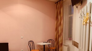 Unclassified image, 4 of 9, button - Moisha Apartment Kotlyarskaya 5-30 (Lviv)