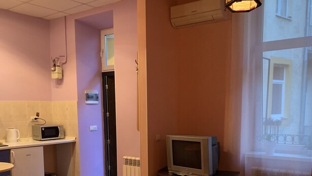 Unclassified image, 1 of 8, button - Moisha Apartment Kotlyarskaya 5-32 (Lviv)