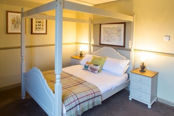 Double or Twin Room | 7 bedrooms, iron/ironing board, free WiFi, bed sheets