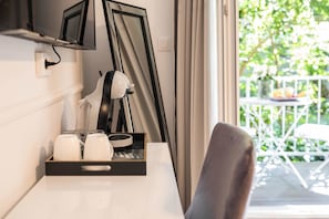 Habitación superior | Zona de estar | Una Smart TV