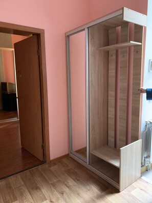Iron/ironing board, rollaway beds, free WiFi, bed sheets