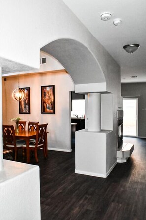 Interior - Advantage Court (Las Vegas)