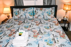 1 bedroom, individually decorated, individually furnished