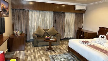 1 habitación, ropa de cama de alta calidad y decoración personalizada