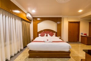 Deluxe Room - Hotel Earth Light (Sauraha)