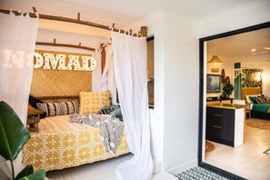 1 chambre, coffres-forts dans les chambres, bureau