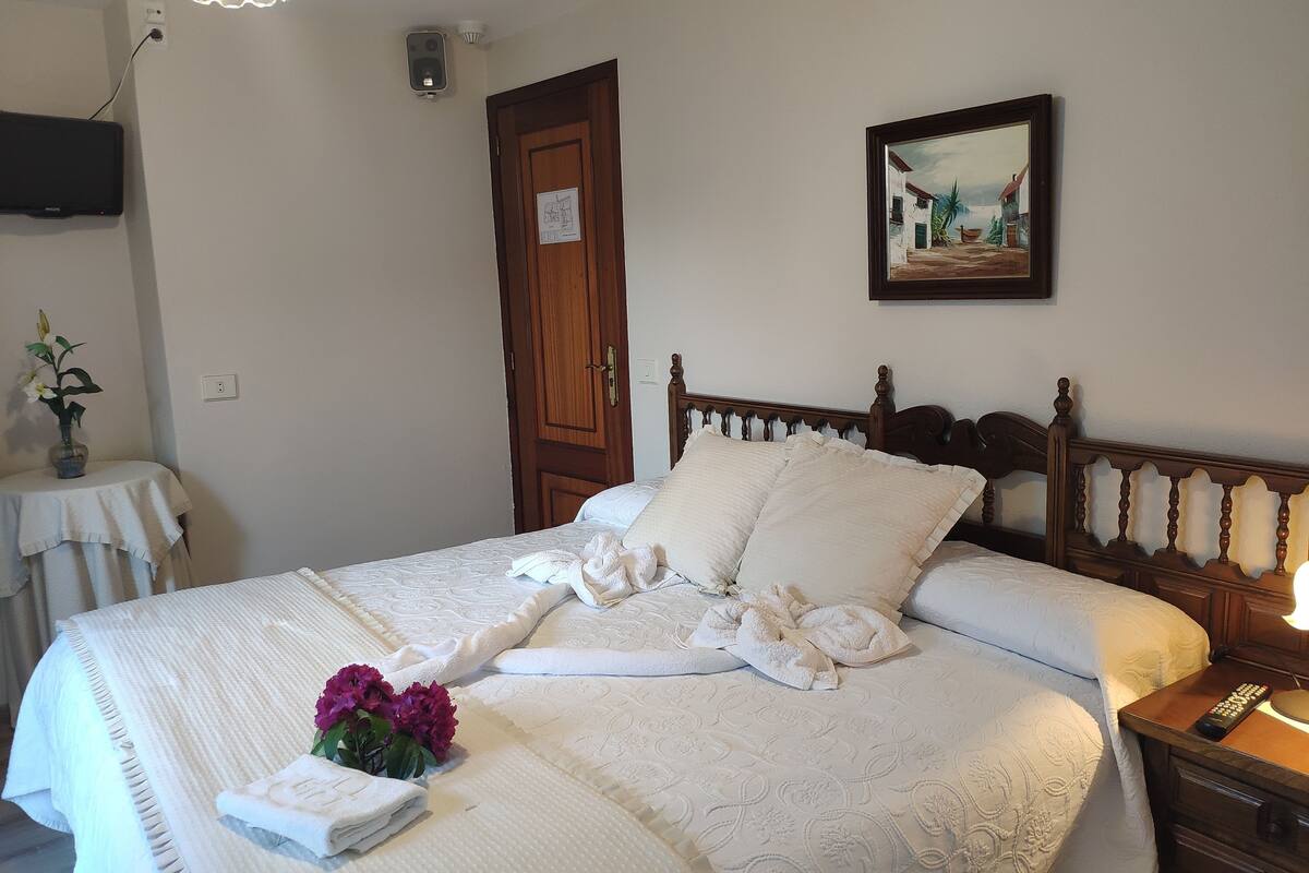 Wifi gratis y ropa de cama