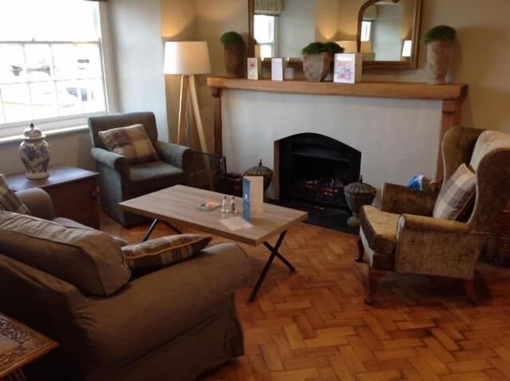 Locanda on the Weir by null