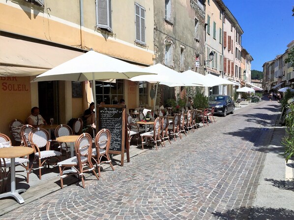 Restauration extérieure