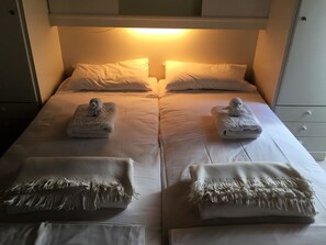 2 chambres, fer et planche Ă repasser, lit parapluie, Wi-Fi gratuit