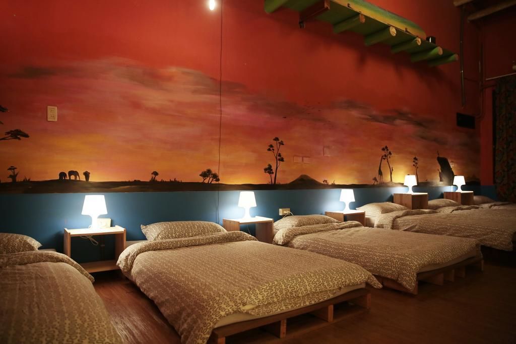 Shared Dormitory, Mixed Dorm, Shared Bathroom (8 beds) | Free WiFi