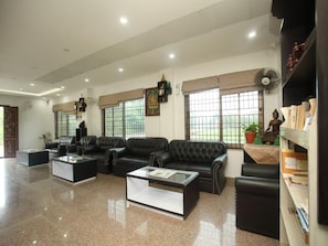 Lobby - Hotel Aloka Inn (Lumbini)
