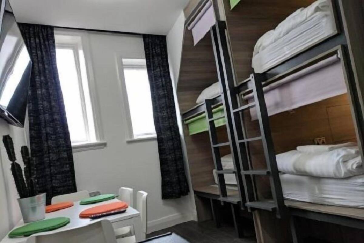 Apartamento estándar, varias camas (Apt 7) | 1 dormitorio, decoración individual, mobiliario individual
