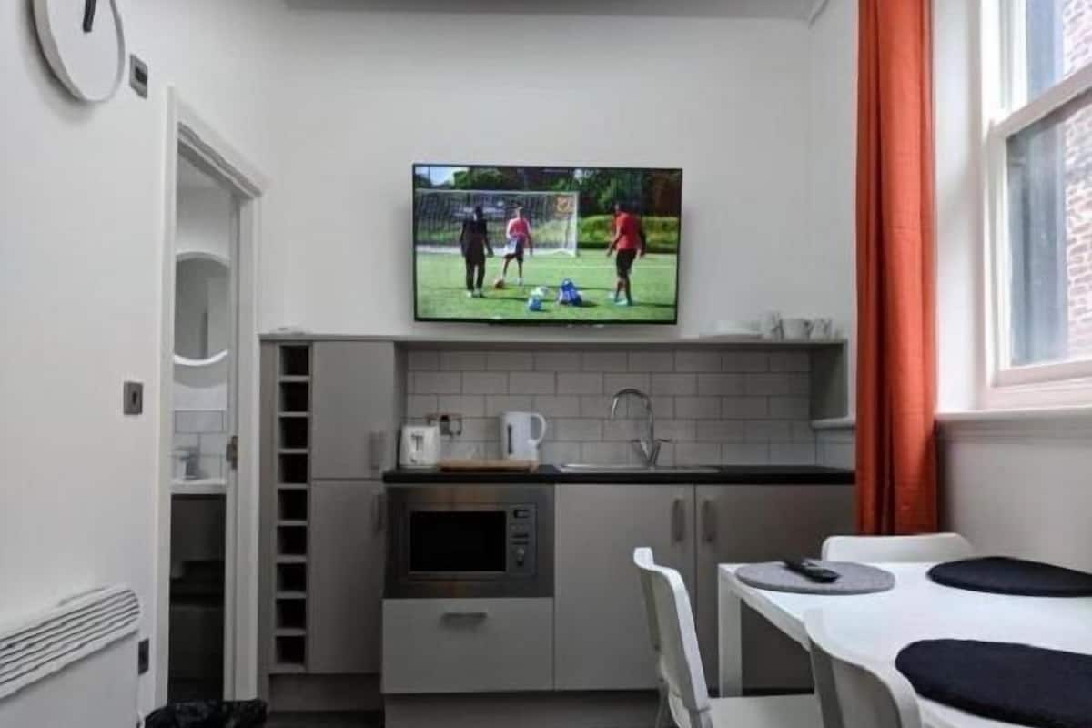 Standard Apartment, Multiple Beds (Apt 8)