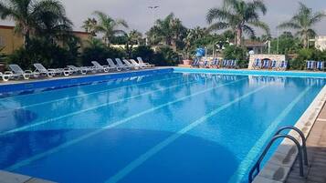 Alberca al aire libre
