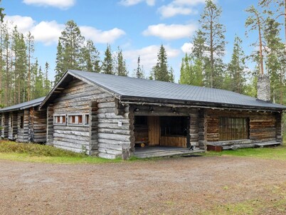 Metsä-luosto by Interhome