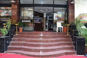 Entrée de l’hébergement